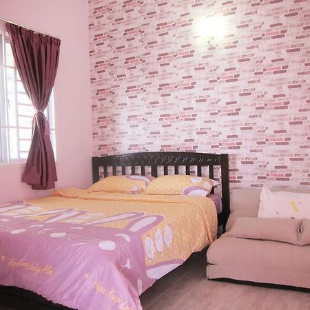 Milu Homestay - 쿠알라 셀랑고르 외부 사진